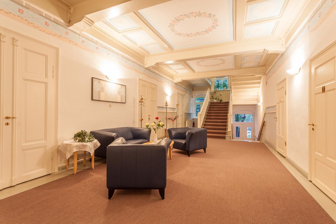 Gaestehaus Villa Rose Durrrohrsdorf Buitenkant foto