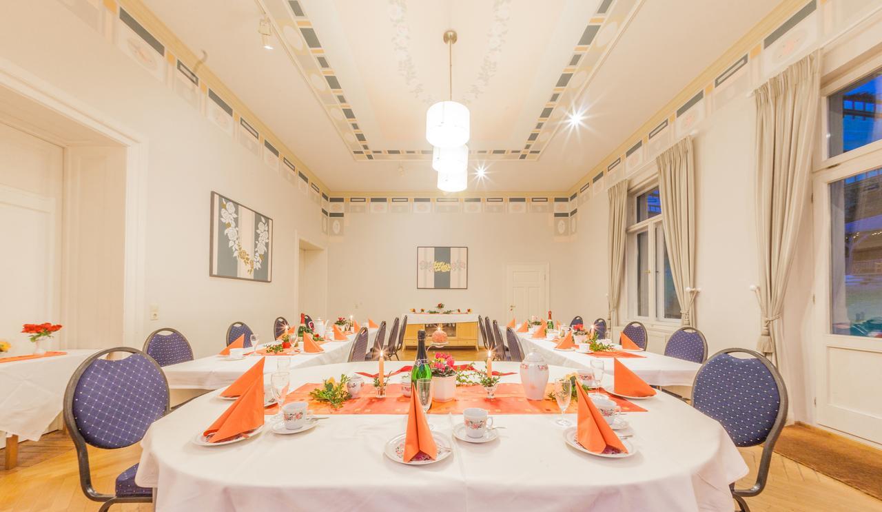 Gaestehaus Villa Rose Durrrohrsdorf Buitenkant foto
