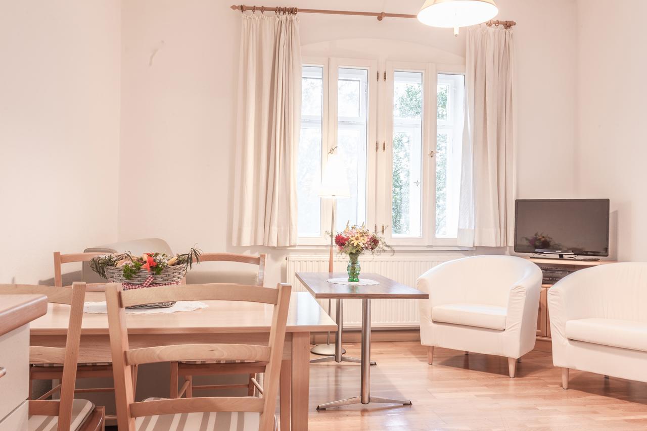 Gaestehaus Villa Rose Durrrohrsdorf Kamer foto